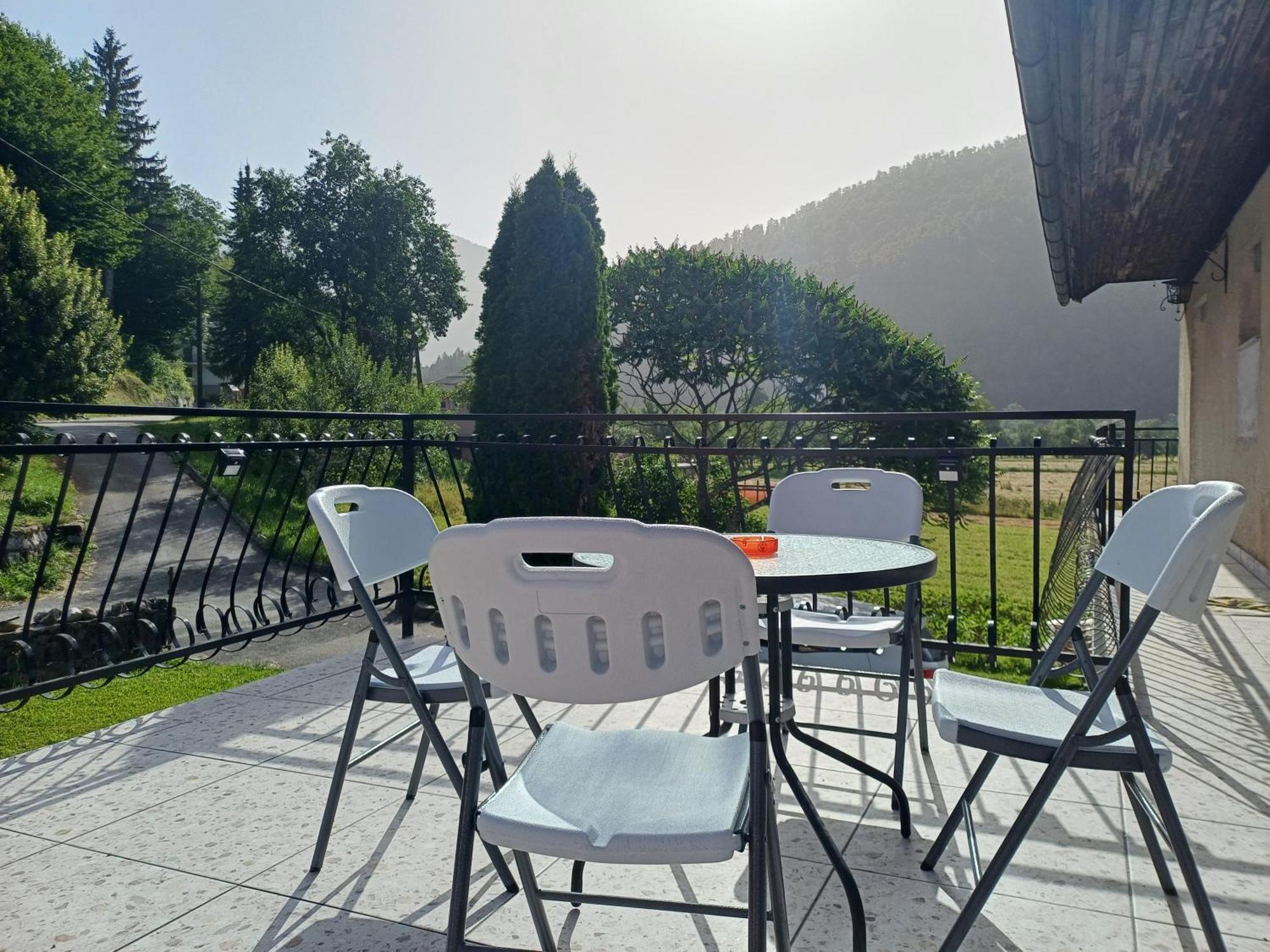 Apartma Ginga Osilnica Exteriör bild